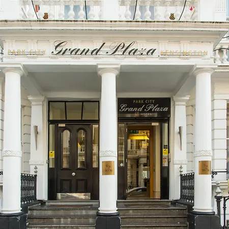 The Park City Grand Plaza Kensington Hotel-3